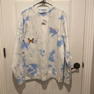 Zumiez Head in the Clouds sweatshirt size medium
